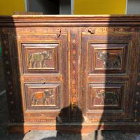 mobile etnico antico