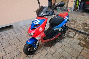 sr aprilia sporter