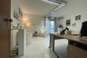 2 LOCALI A QUARTU SANT'ELENA