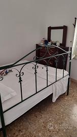 Struttura letto matrimoniale in ferro (NO RETE)