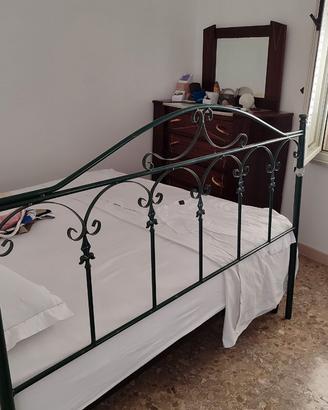 Struttura letto matrimoniale in ferro (NO RETE)