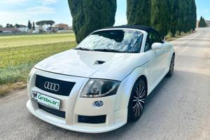 audi tt cabrio turbo 4x4 20v bianca perlata