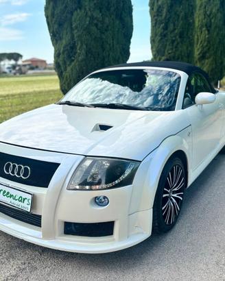 audi tt cabrio turbo 4x4 20v bianca perlata
