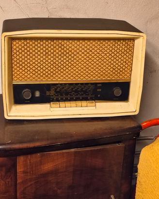 Radio vintage phonola modello 671
