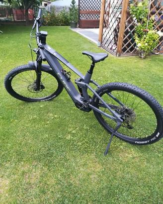E-MTB Cube sterio hybrid 140 HPC race 750