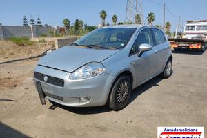 FIAT GRANDE PUNTO 199 1.3 D MULTIJET Ricambi