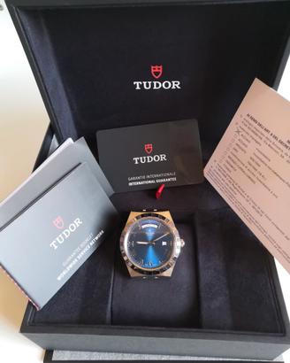 Tudor Royal nuovo