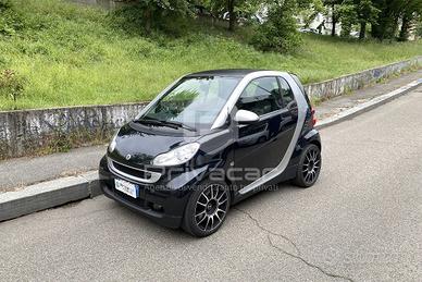 SMART fortwo 1000 62 kW coupé pulse