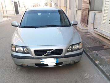 volvo S60 2400 del 2002