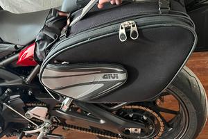 Borse - valige laterali semi rigide givi