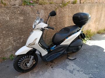 Piaggio Beverly 300