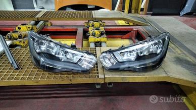 Fari anteriori originali audi A1