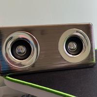 Speaker design in vero argento