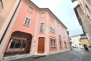 CASA SEMINDIPENDENTE A ASOLA