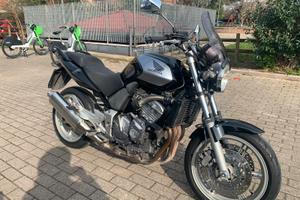 HONDA CBF 600