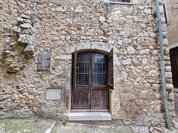 Magazzino a Lugnano in Teverina