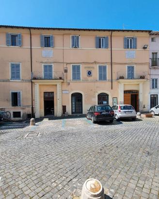 Appartamento uso studio/ufficio