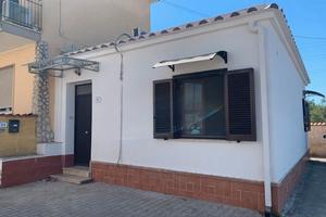 Villino indipendente loc. Pocacqua NON ARREDATO
