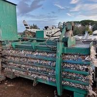 Pressa per carta da macero o plastica ompi presse