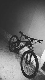 rockrider st100 total black