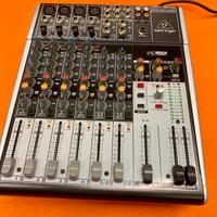 Mixer Behringer Xenix 1204 USB