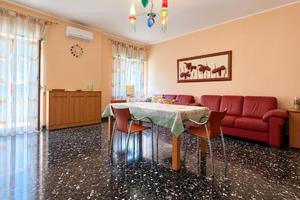 4 LOCALI A MANFREDONIA