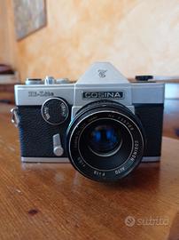 macchina fotografica COSINA HI-LITE