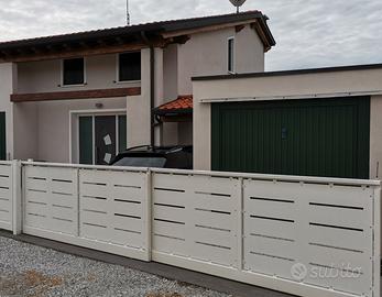Santa maria di sala - treponti: villetta a schiera