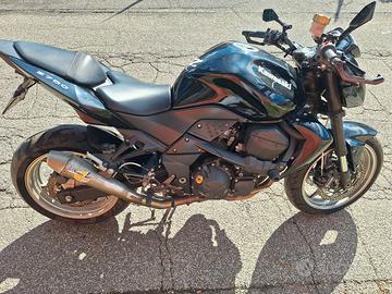 kawasaki z750, maggio 2011 , km 34.546, euro 3900