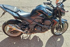 kawasaki z750, maggio 2011 , km 34.546, euro 3900