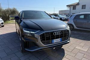 Audi Q8 50 TDI 286 CV quattro tiptronic Sport