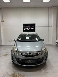 Opel Corsa 1.2 5 porte Cosmo