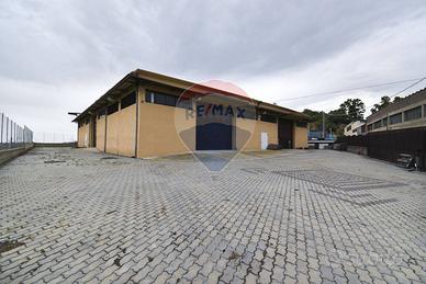 Locale Commerciale - Motta Sant'Anastasia