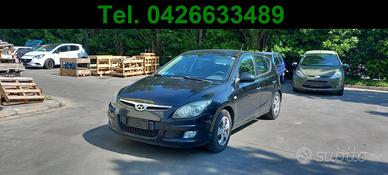 Ricambi usati HYUNDAI i30 1.4 BENZ. - NO MOTORE