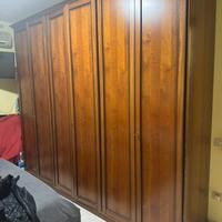 Camera da letto completa in legno massello