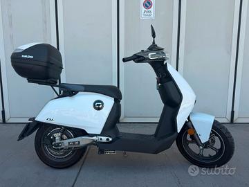 Super Soco CUX Ciclomotore Elettrico - 2019