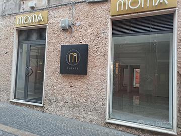 Loc.Commerciale-Catanzaro Centro via Arcivescovado