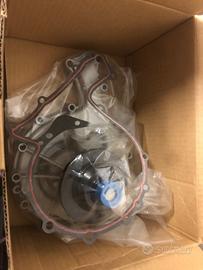 Pompa acqua range Rover v8 efi