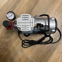 Compressore d’aria a pistone Timbertech+accessori