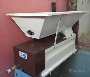 Pigiatrice uva Elettrica