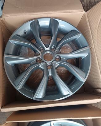 CERCHI IN LEGA ORIGINALI MG – NUOVI – 17"
