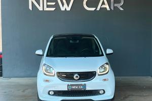 SMART fortwo BRABUS 0.9 Turbo twinamic