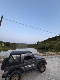 Suzuki Sj 413 JX da vetrina. santana samurai