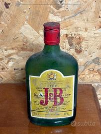 Whisky J&B imbottigliato negli anni 70