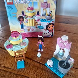 Lego 10785 Gabby In cucina con Dolcetto