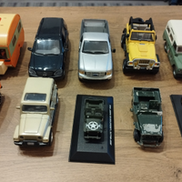 Lotto modellini auto fuoristrada 1:24 1:25 1:27