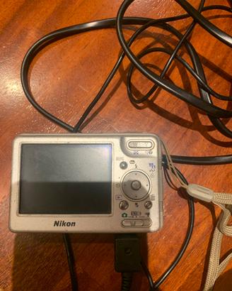 Fotocamera nikon coolpix s3