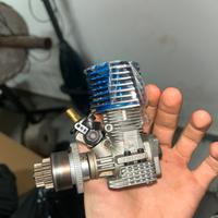 Due motoscafi a scoppio 70 e 60 cm