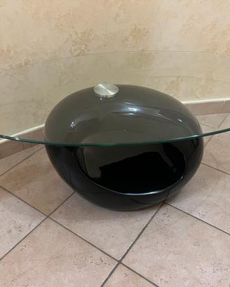 Tavolino da salotto ovale in vetro e resina nera