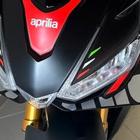 Adesivo ala rsv4 2021/2024